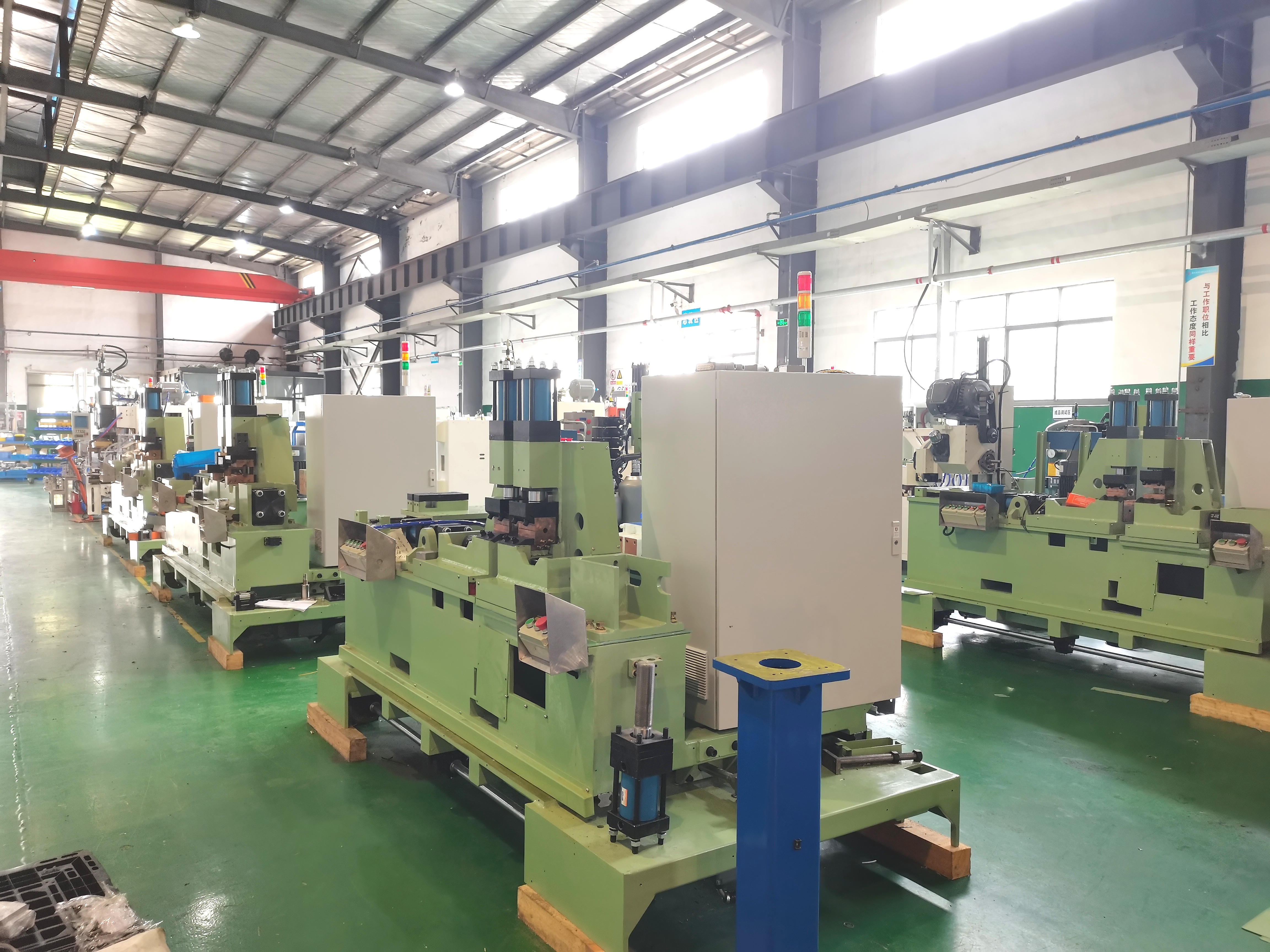 安嘉對焊機車間一角 安嘉對焊機車間一角