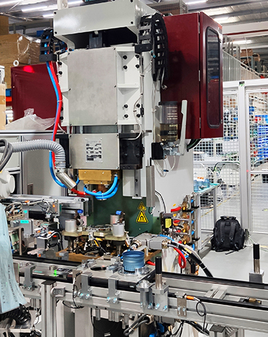 馬達殼體焊接工作站